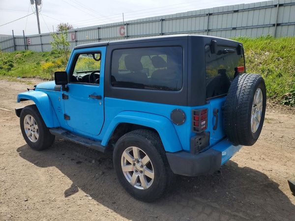 2017 JEEP WRANGLER SAHARA 4X4