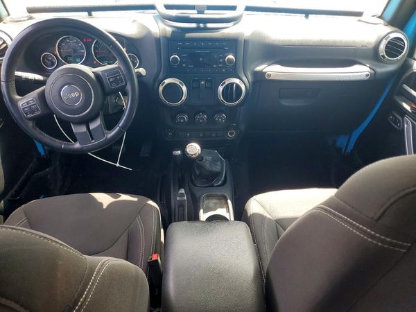 2017 JEEP WRANGLER SAHARA 4X4