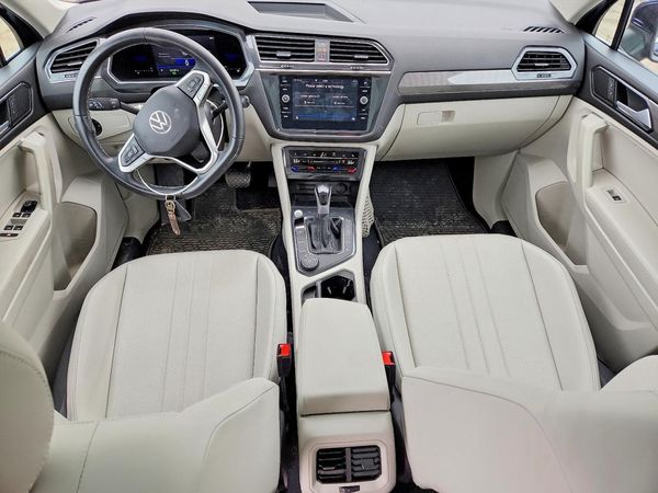 2023 VOLKSWAGEN TIGUAN