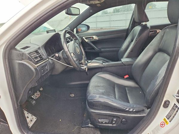 2015 LEXUS CT 200h