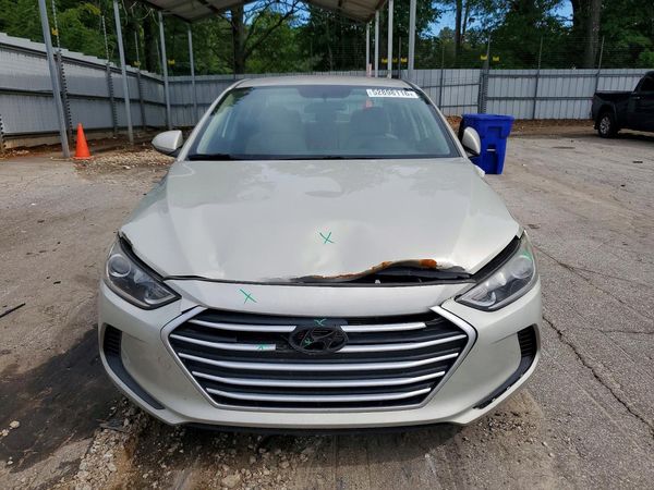 2018 HYUNDAI ELANTRA