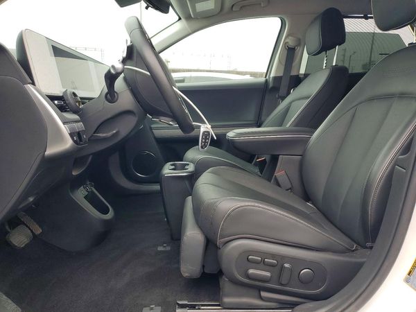 2024 HYUNDAI IONIQ