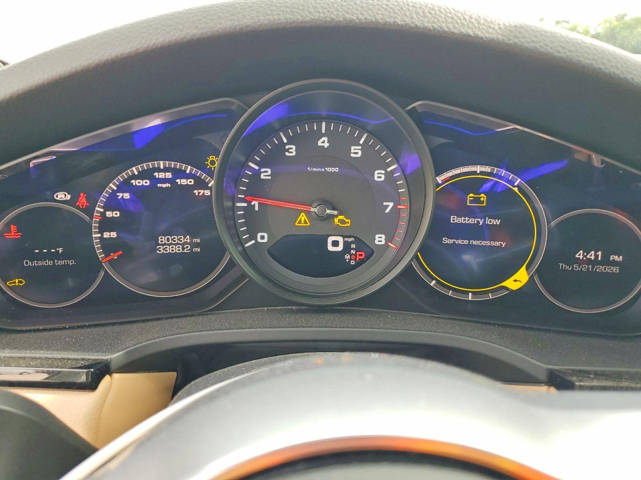 2019 PORSCHE CAYENNE