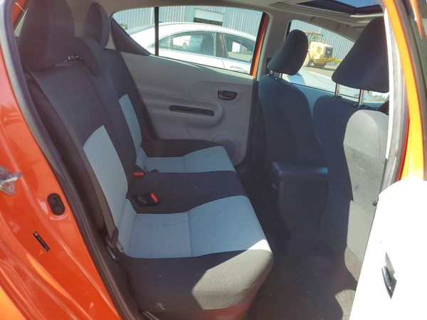 2013 TOYOTA PRIUS C TH