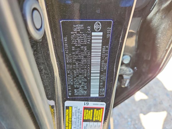 2025 TOYOTA CAMRY