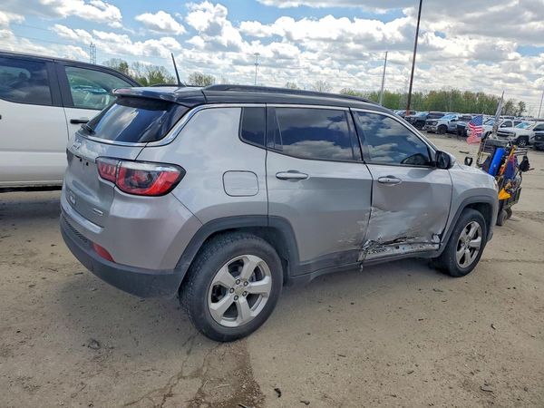 2018 JEEP COMPASS LATITUDE 4X2