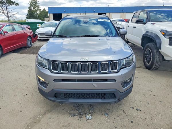 2018 JEEP COMPASS LATITUDE 4X2