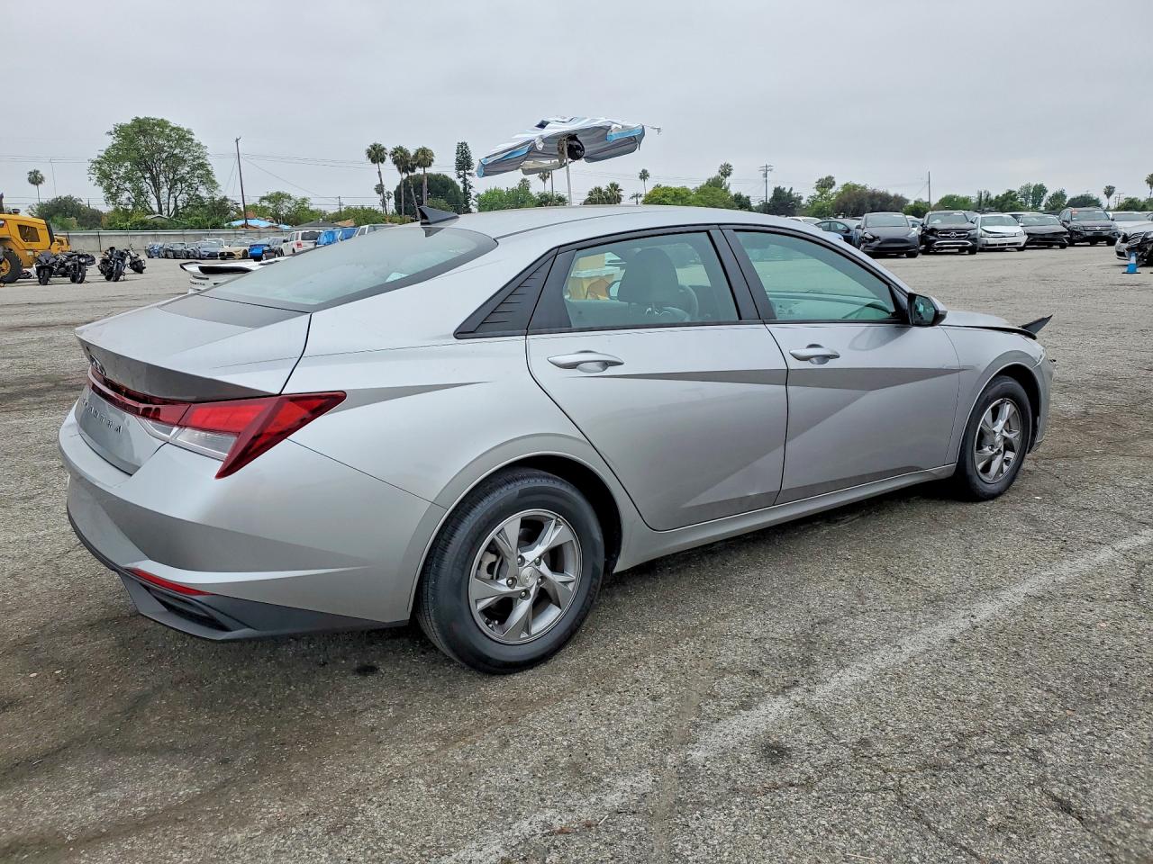 2021 HYUNDAI ELANTRA SE