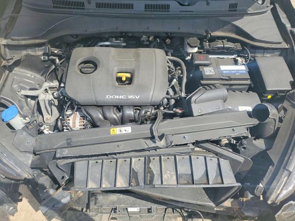 2019 HYUNDAI KONA SEL