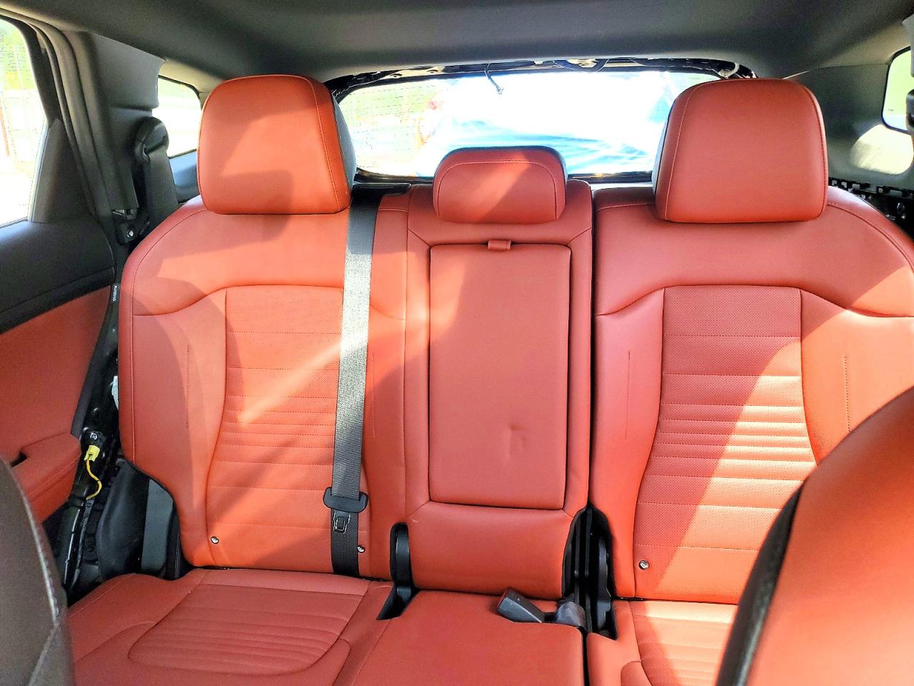 2024 KIA SPORTAGE SX-PRESTIGE or SX-P