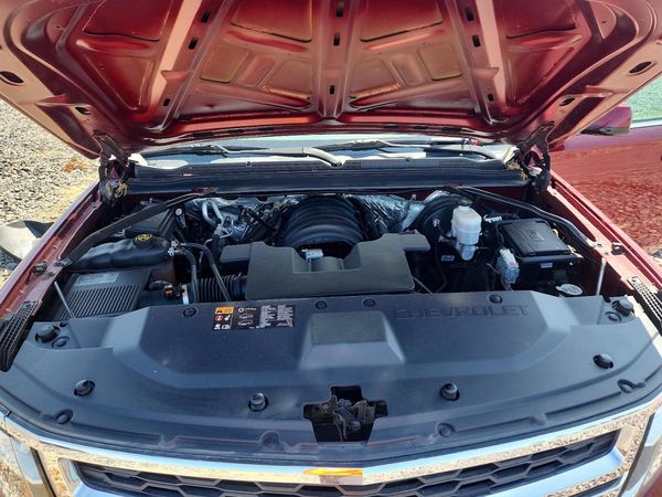 2016 CHEVROLET SUBURBAN LT