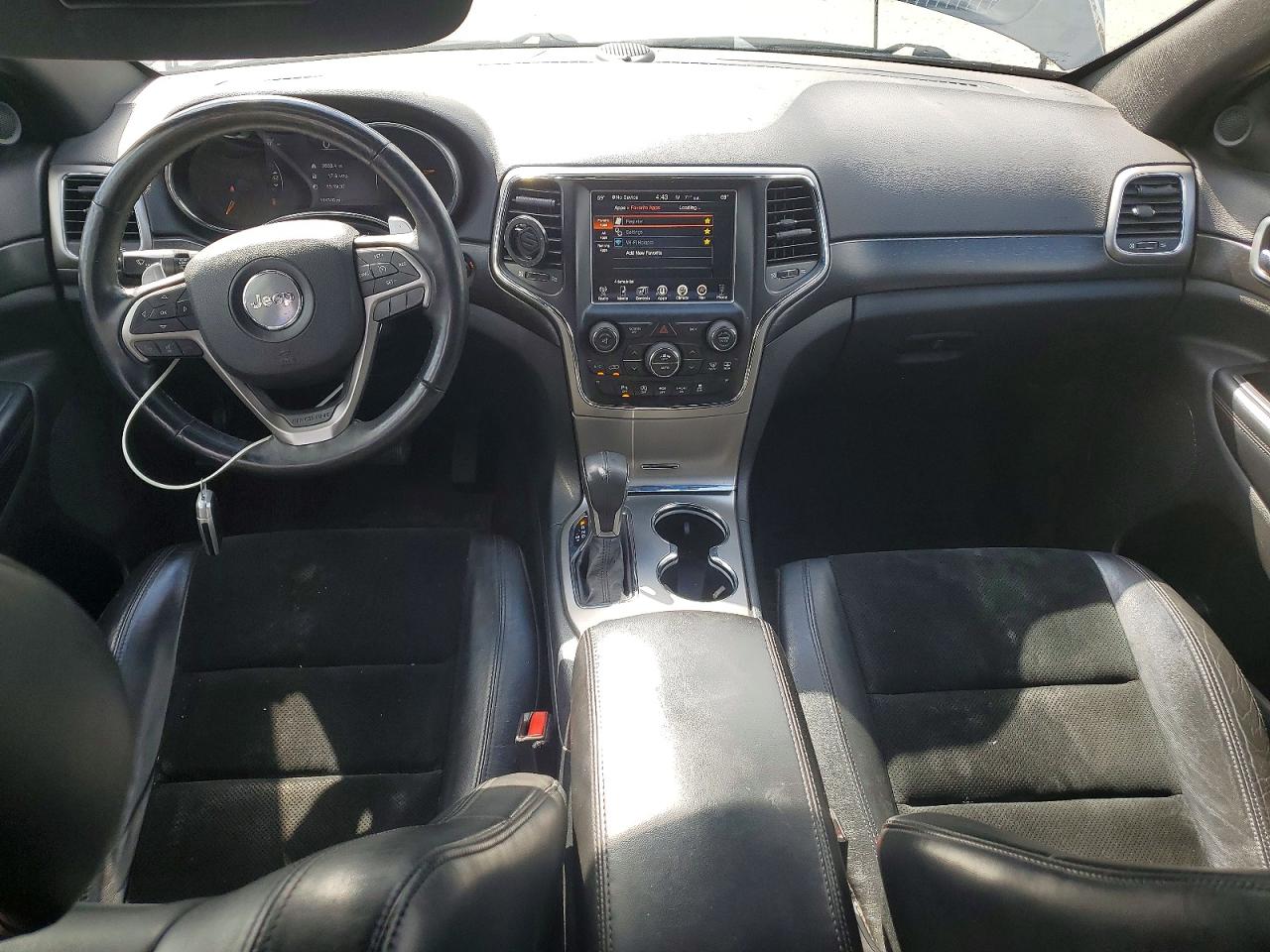 2017 JEEP GRAND CHEROKEE LAREDO 4X4
