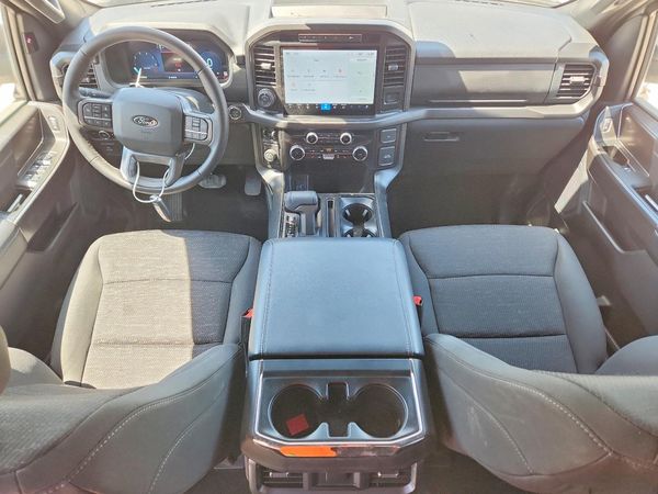 2024 FORD F150