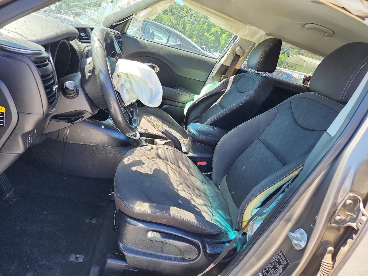 2019 KIA SOUL Base
