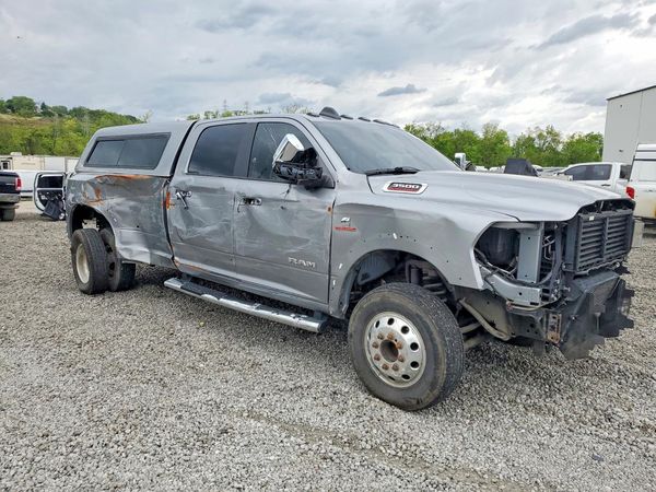 2019 RAM 3500 Laramie