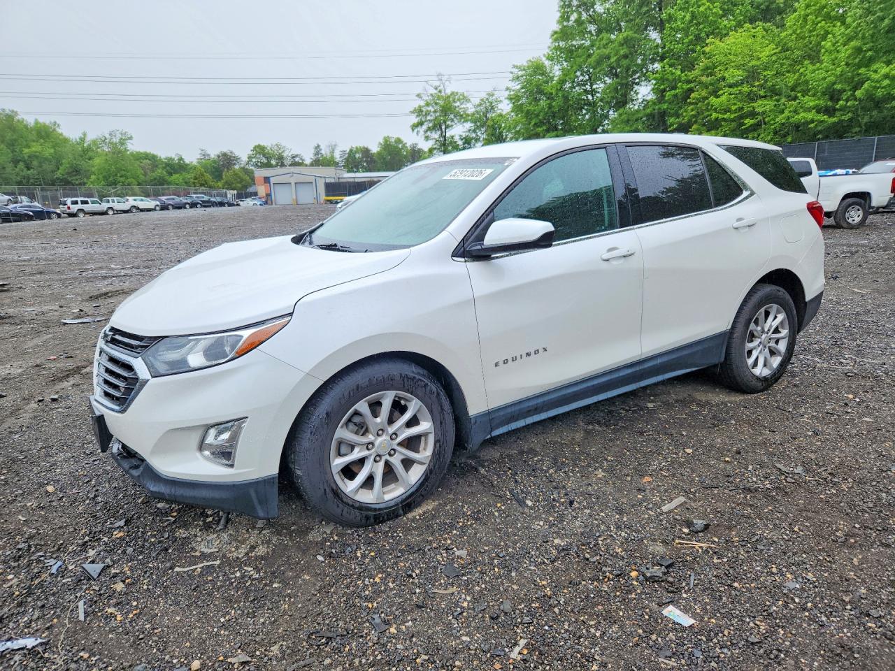 2020 CHEVROLET EQUINOX LT (1LT) — Front 3/4