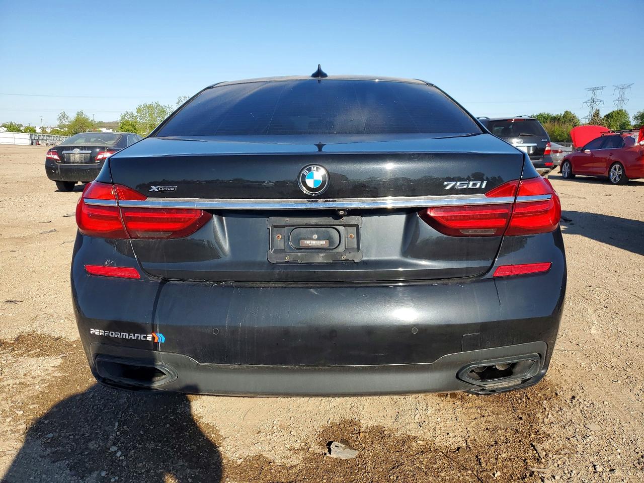 2016 BMW 750 xDrive
