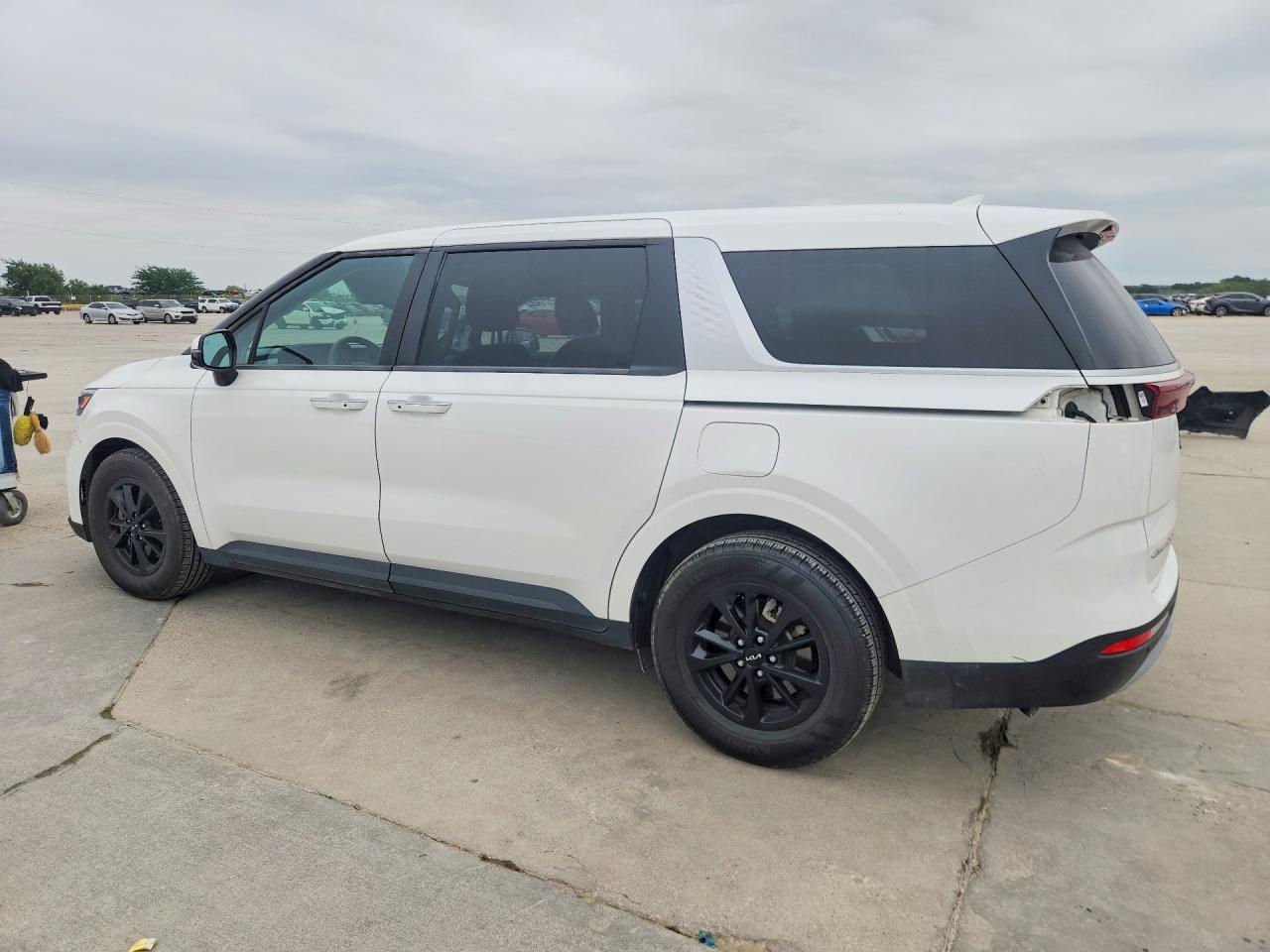 2022 KIA CARNIVAL LX, LX Seat Package