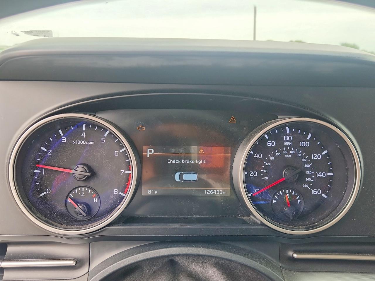 2022 KIA CARNIVAL LX, LX Seat Package