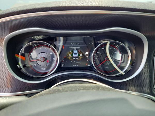2019 DODGE CHARGER SXT