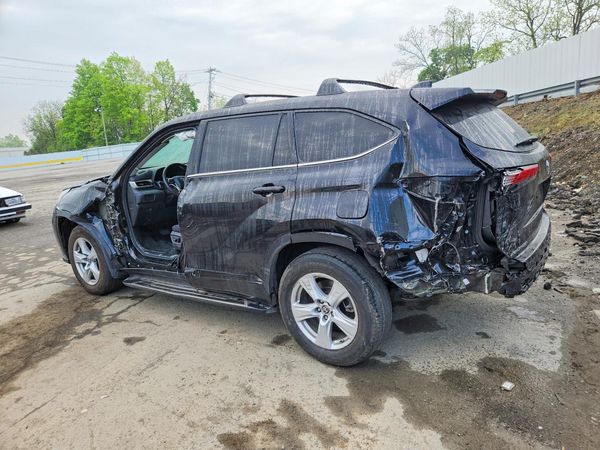 2022 TOYOTA HIGHLANDER