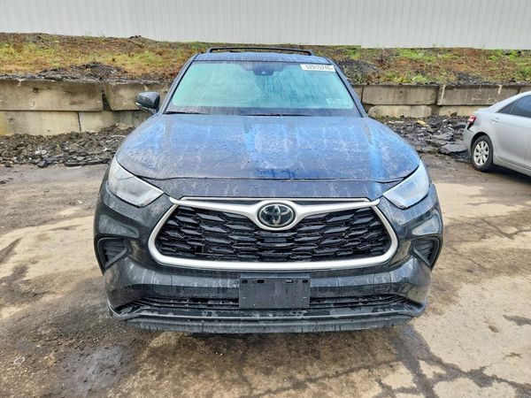 2022 TOYOTA HIGHLANDER