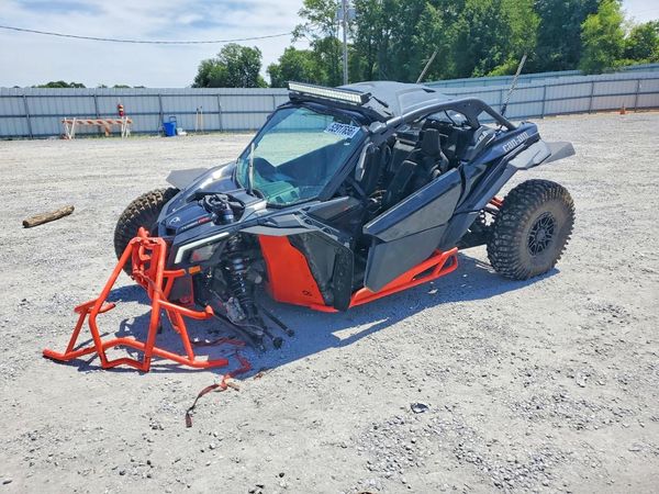 2025 CAN-AM MAVERICK X3