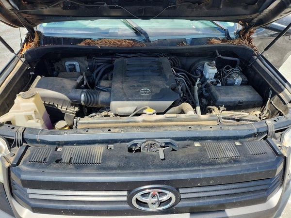 2014 TOYOTA TUNDRA SR5