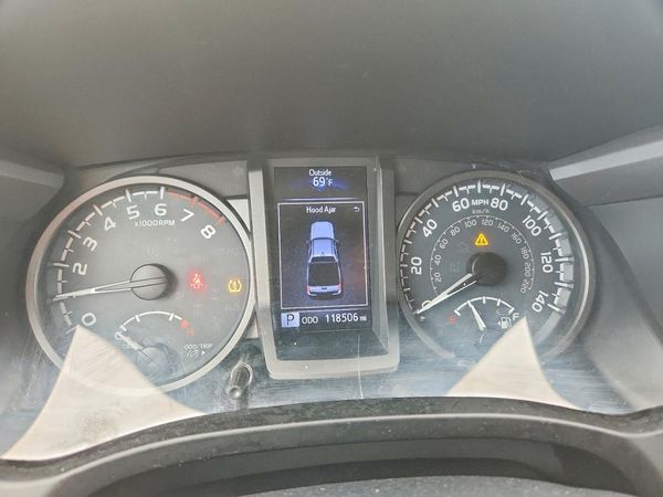 2019 TOYOTA TACOMA