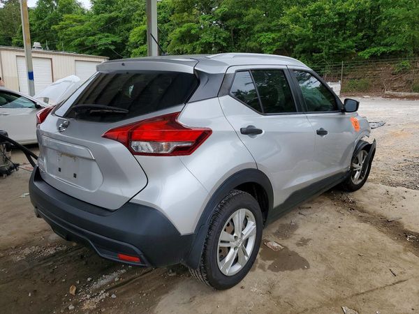 2019 NISSAN KICKS