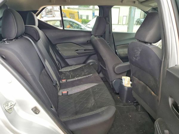 2019 NISSAN KICKS