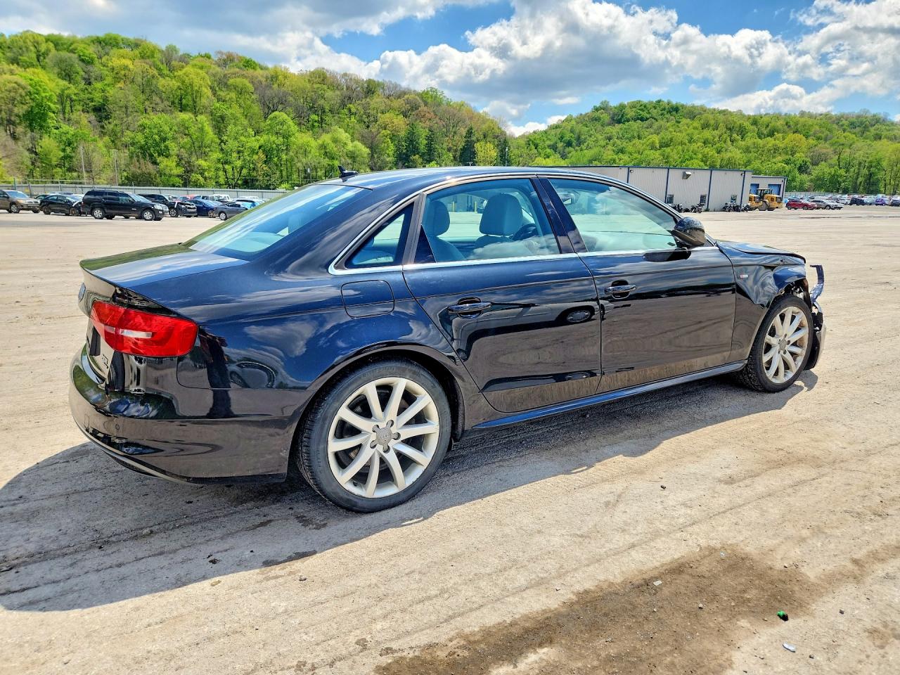 2015 AUDI A4 quattro Premium Plus