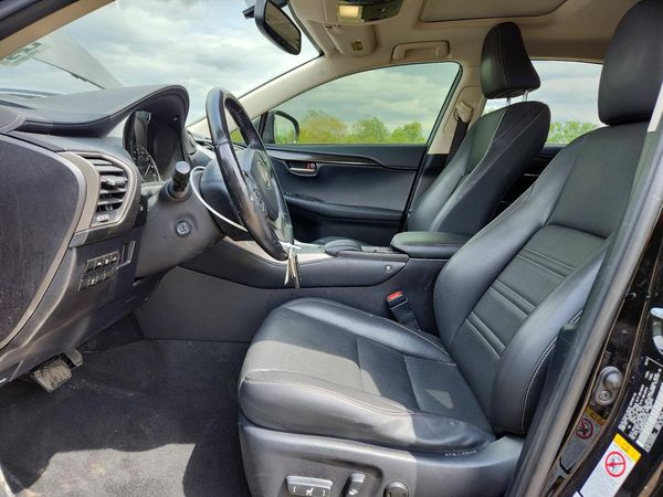 2016 LEXUS NX 200T