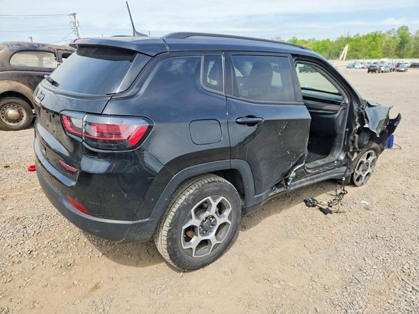 2022 JEEP COMPASS TRAILHAWK 4X4