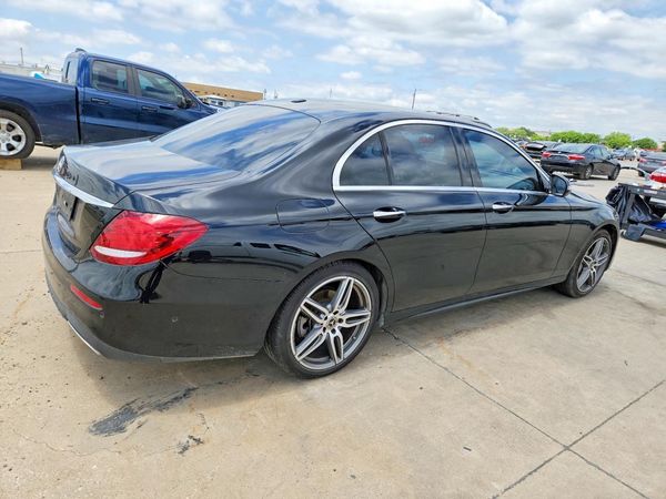 2018 MERCEDES-BENZ E E300