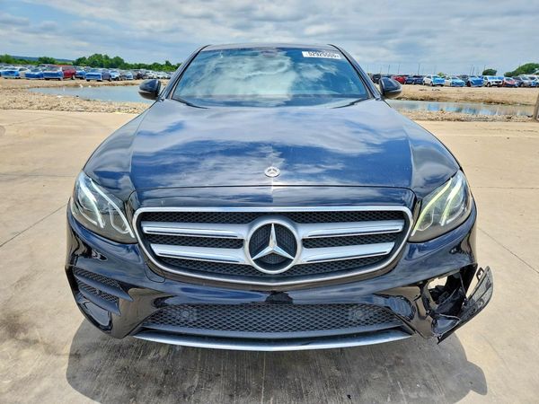 2018 MERCEDES-BENZ E E300