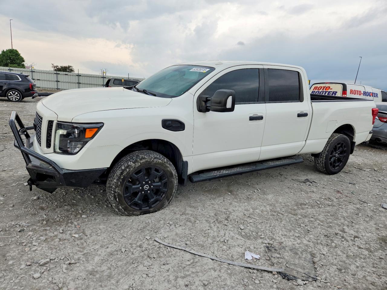 2018 NISSAN TITAN