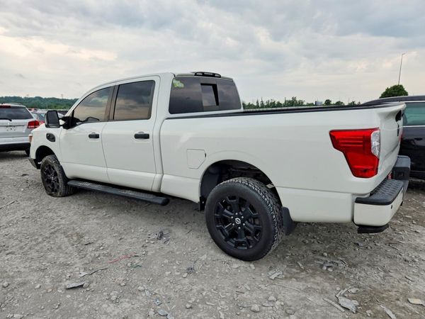 2018 NISSAN TITAN
