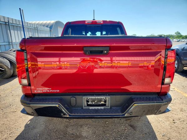 2024 CHEVROLET COLORADO