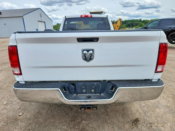 2016 RAM 1500 ST