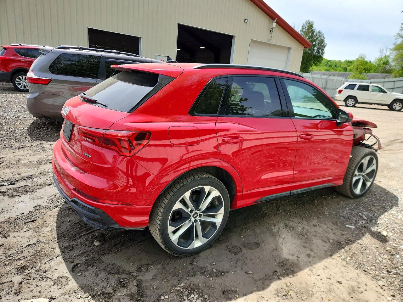 2021 AUDI Q3