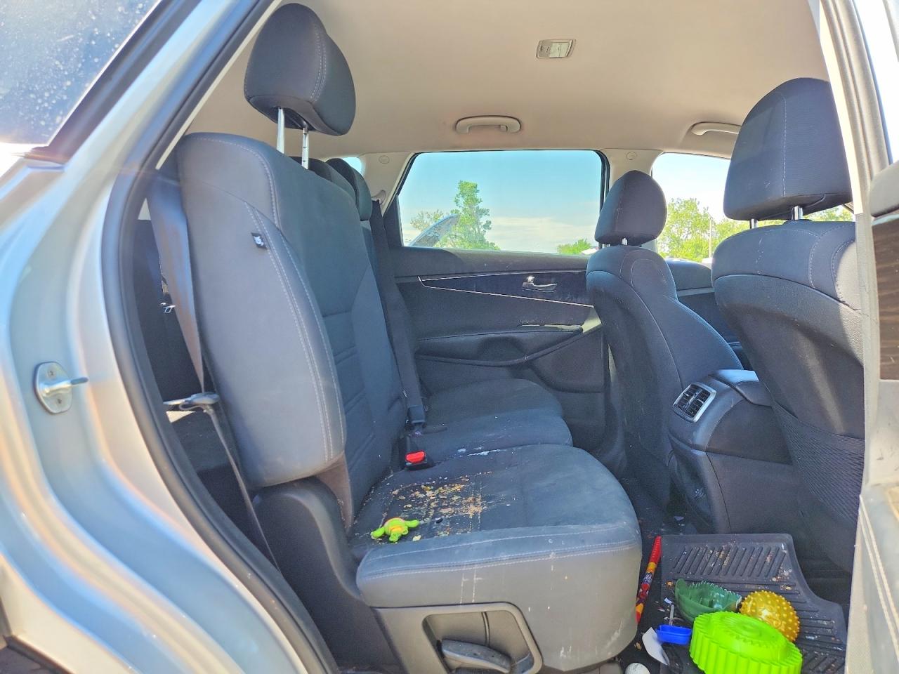 2019 KIA SORENTO L, LX, S