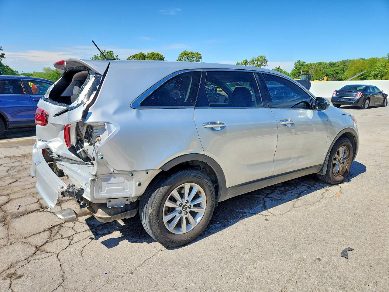 2019 KIA SORENTO L, LX, S