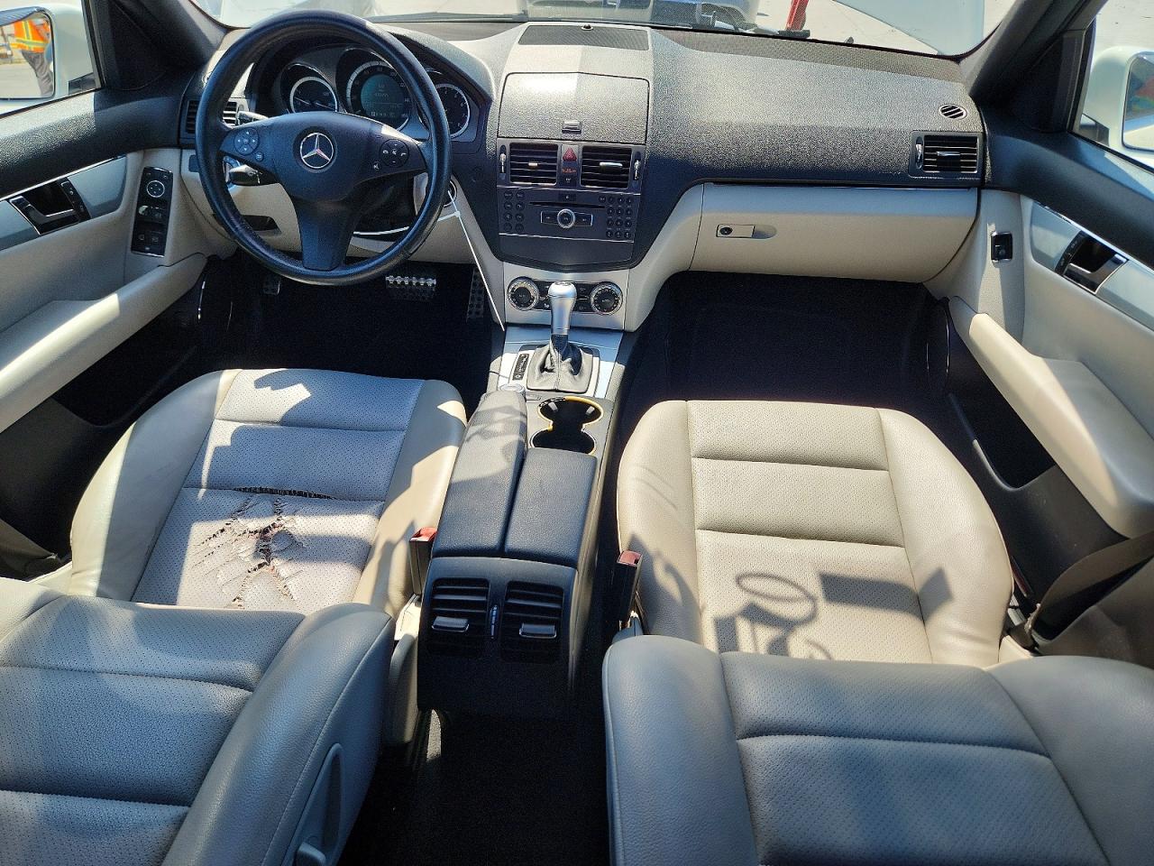 2010 MERCEDES-BENZ C C300