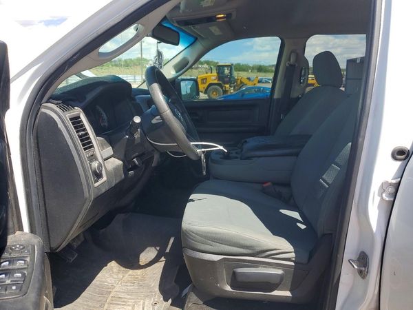 2014 RAM 1500 ST