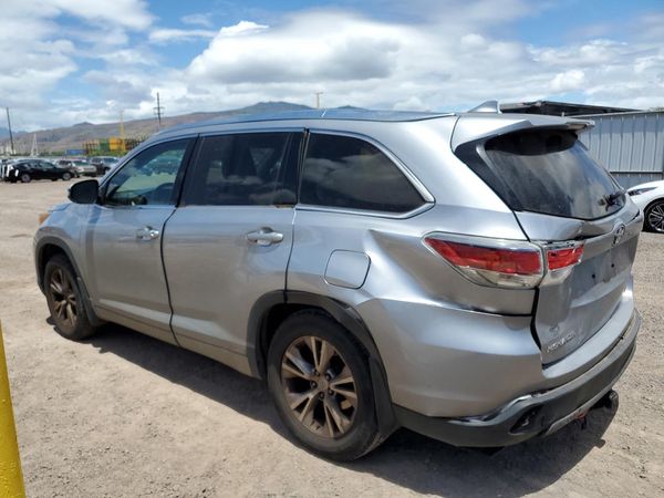 2015 TOYOTA HIGHLANDER