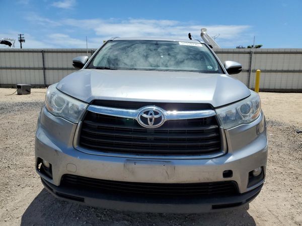 2015 TOYOTA HIGHLANDER