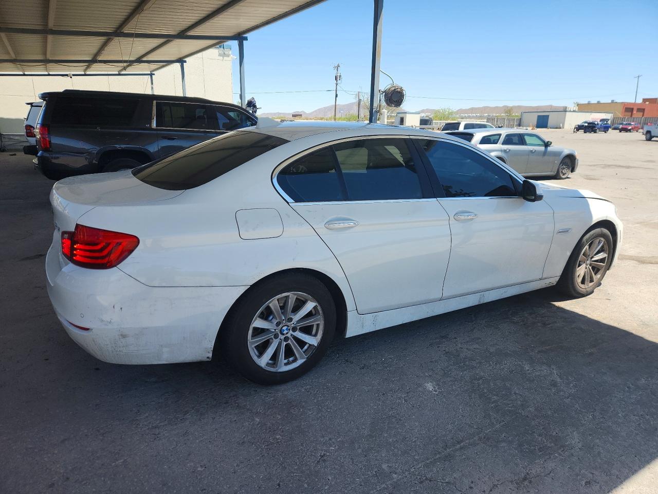 2016 BMW 528