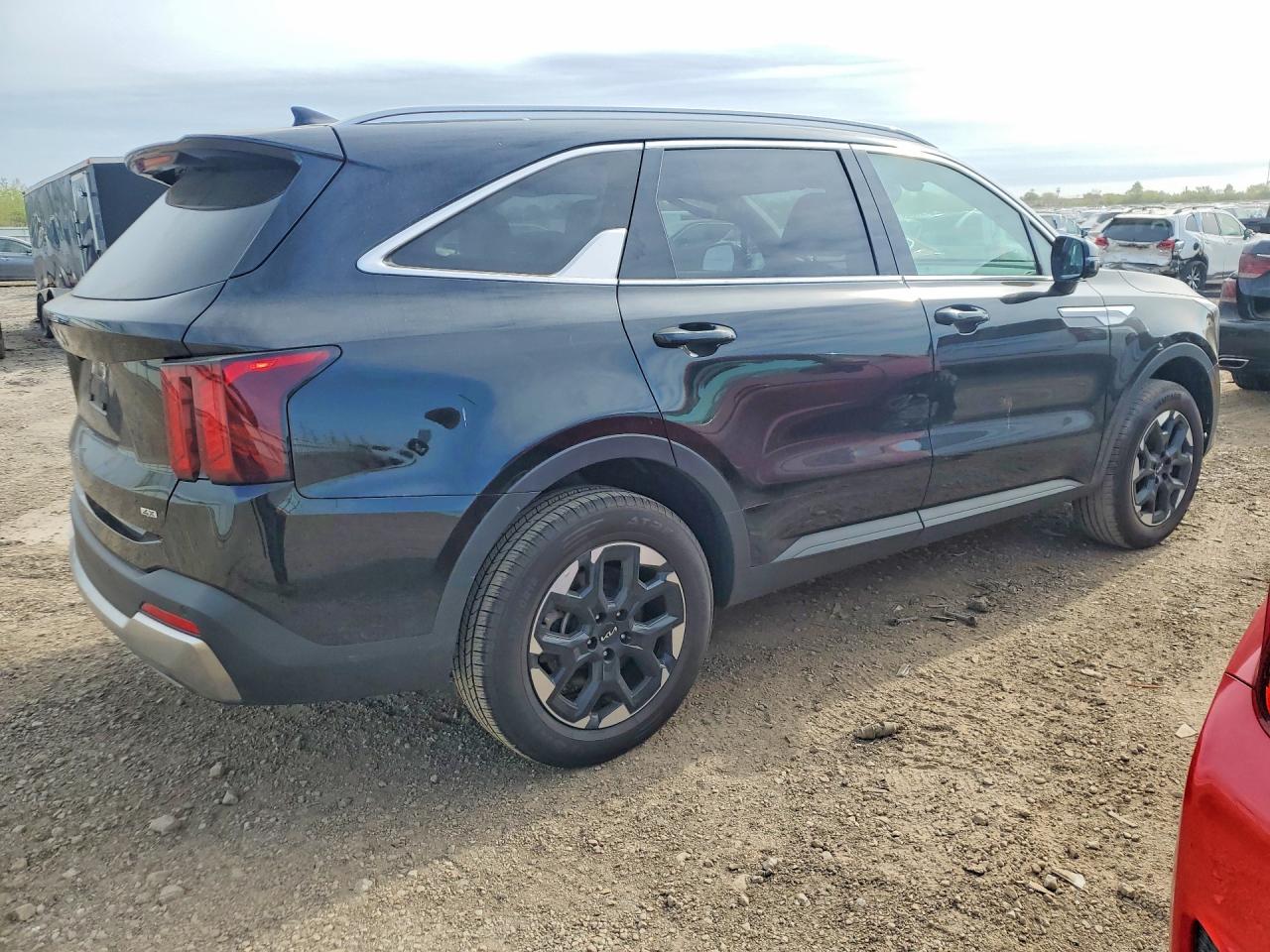 2024 KIA SORENTO S