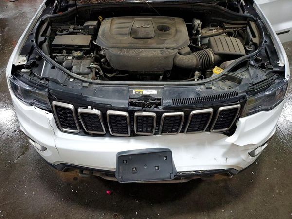 2016 JEEP GRAND CHEROKEE